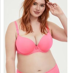 Cacique Torrid Neon Pink 360 Back Smoothing Bra 40DDD